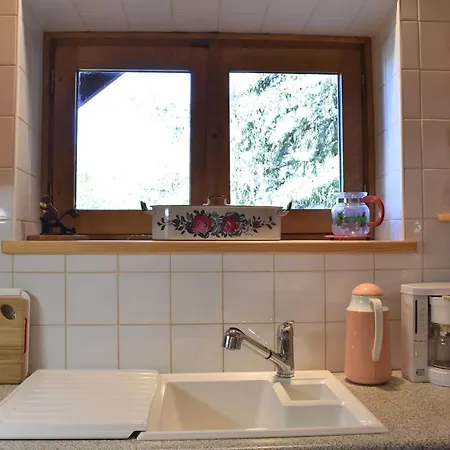 Cosy Avec Cheminee, Terrasse Et Acces Pistes Proche - Meribel, 5 Pers - Fr-1-180-376 Appartement