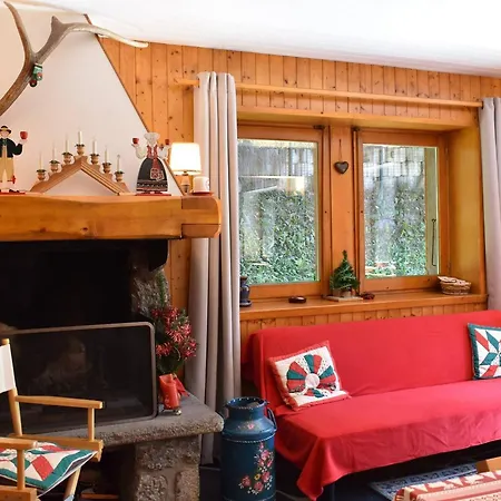 Appartement Cosy Avec Cheminee, Terrasse Et Acces Pistes Proche - Meribel, 5 Pers - Fr-1-180-376